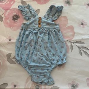 Posh peanut romper 0-3 months